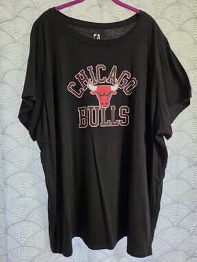 Torrid 5x 2024 Chicago Bulls Tee